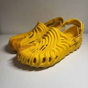 NEW CROCS Salehe Bembury Pollex Clog Yolk Mens Size 15